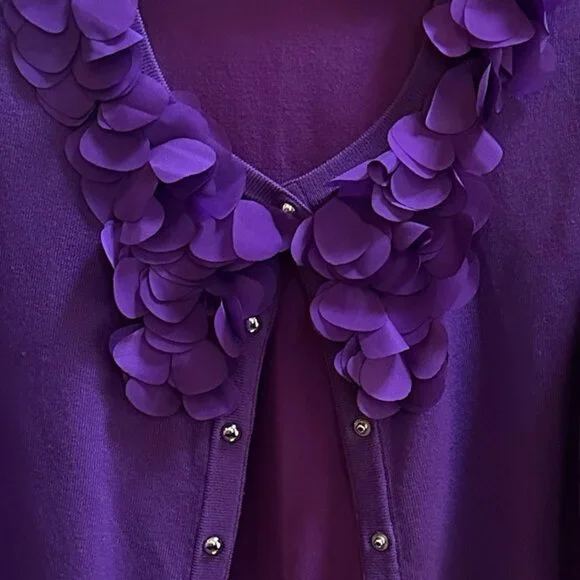 White House Black Market Purple Cardigan Sweater Floral Ruffle Appliques Sz M - Picture 4 of 8